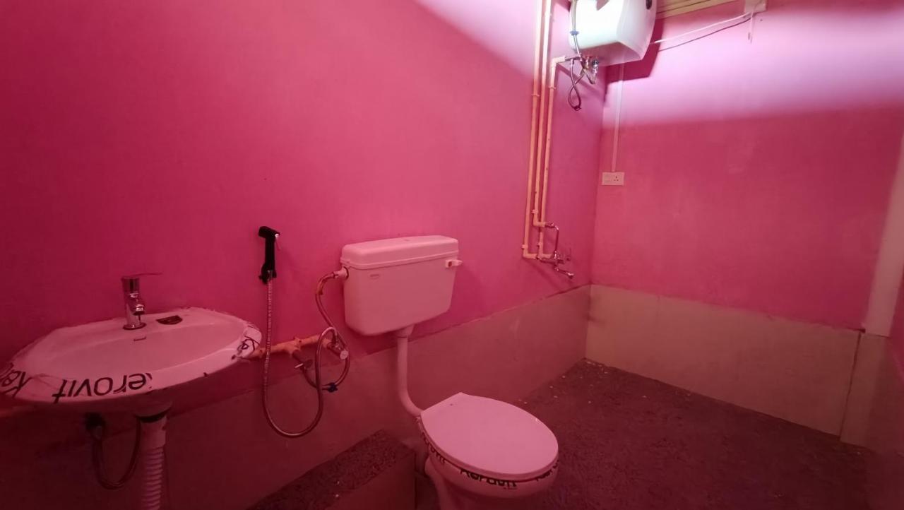 Pamilya Homestay Cherrapunji Exteriör bild